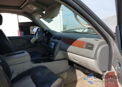 2007 Chevrolet Tahoe Lt из США, поврежденный, VIN 1GNFK13057J112116